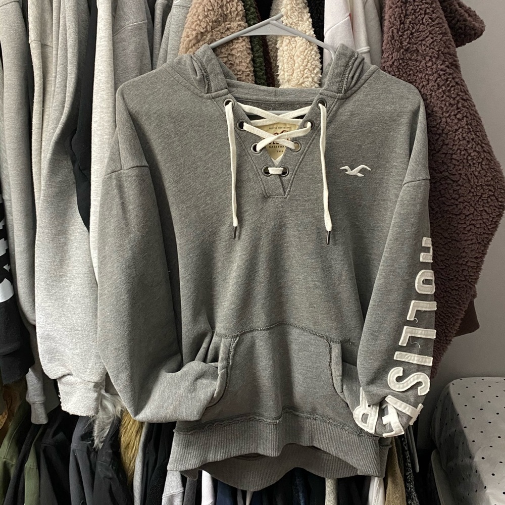 Hollister Laced Up Sweatshirt
